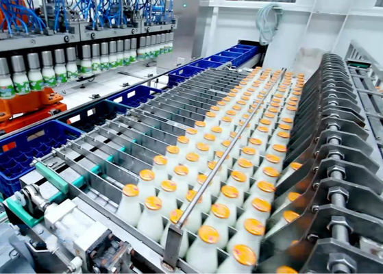 China PE van het de Verwerkingsmateriaal van de Flessen de Kleinschalige Yoghurt Volledige/Semi Autoverrichting leverancier